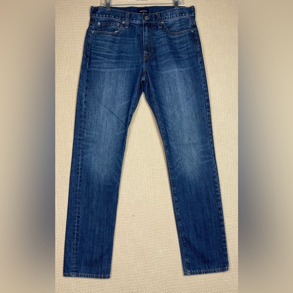 J.Crew  Men's Straight-Fit Jean Size 32X32 Classic Blue Jeans - Picture 1 of 15